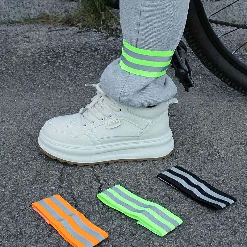 Bicycle Reflective Leg Straps  - огляд і ціна Running Gear Parts